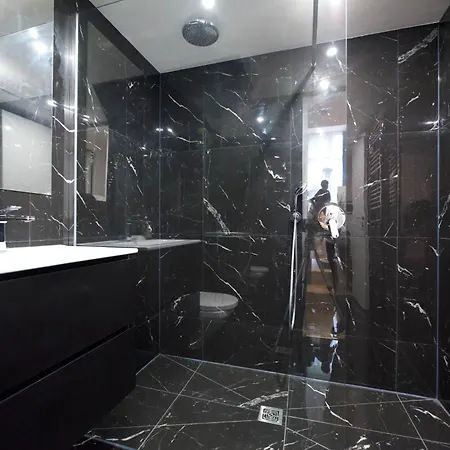 Cia - Vosges Gem * París